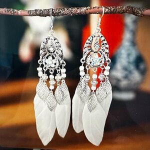 Elegant Silver Feather Dangle Earrings